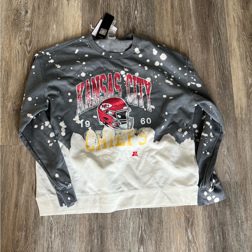 Women’s Large Kansas City Chiefs Crewneck